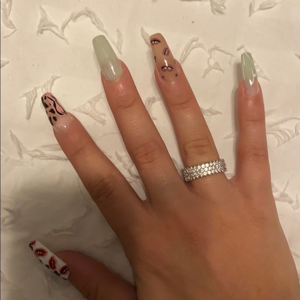 Diamond ring - Picture 2 of 6